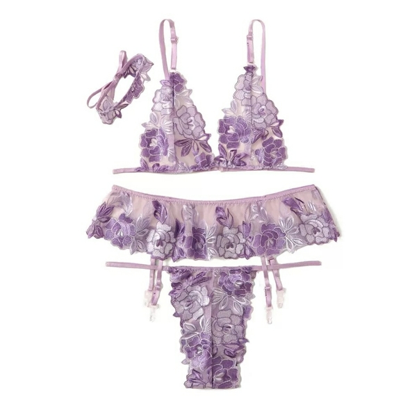 Purple floral lingerie set - Picture 3 of 6